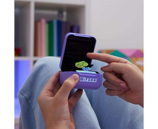 Интерактивная игрушка Bitzee с цифровыми героями - Мои пиксельные любимцы (фиолетовая) (6067790), изображение 6