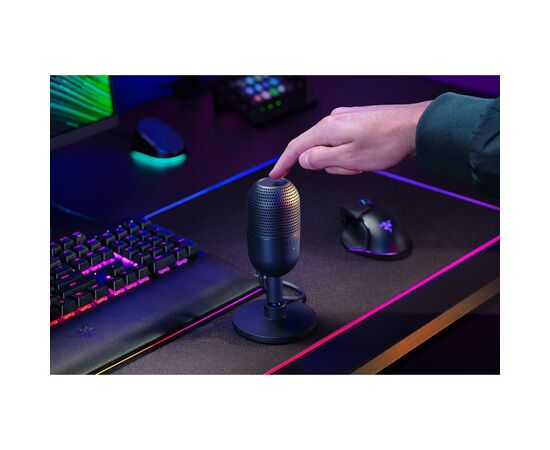 Микрофон Razer Seiren V3 Mini Black (RZ19-05050100-R3M1), изображение 8 Микрофон Razer Seiren V3 Mini Black (RZ19-05050100-R3M1), изображение 8
