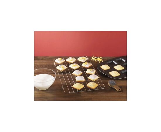 Форма для випікання Tefal PerfectBake, 10 форм, квадратний, 21х29см, алюміній, коричневий (J5734502), зображення 3 Форма для випікання Tefal PerfectBake, 10 форм, квадратний, 21х29см, алюміній, коричневий (J5734502), зображення 3