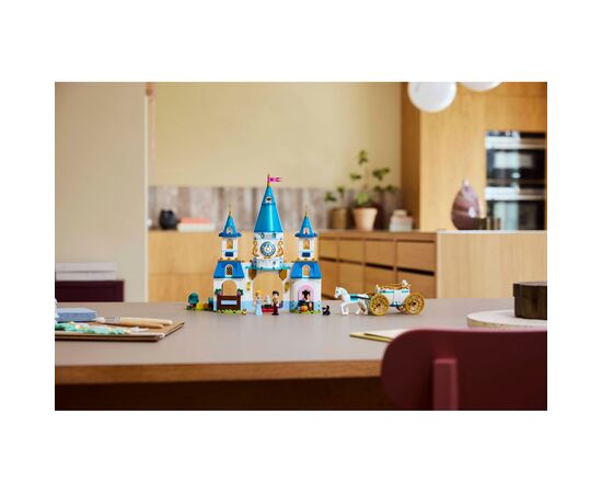 Конструктор LEGO Disney Princess Замок Попелюшки й карета (43275), зображення 12 Конструктор LEGO Disney Princess Замок Попелюшки й карета (43275), зображення 12