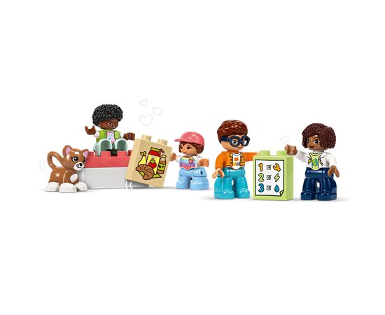 Конструктор LEGO DUPLO Town Большой интерактивный общественный поезд (10428-), изображение 6 Конструктор LEGO DUPLO Town Большой интерактивный общественный поезд (10428-), изображение 6