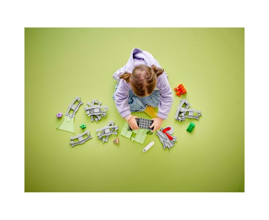 Конструктор LEGO DUPLO Town Дополнительный набор. Железнодорожный тоннель и пути (10425), изображение 9 Конструктор LEGO DUPLO Town Дополнительный набор. Железнодорожный тоннель и пути (10425), изображение 9