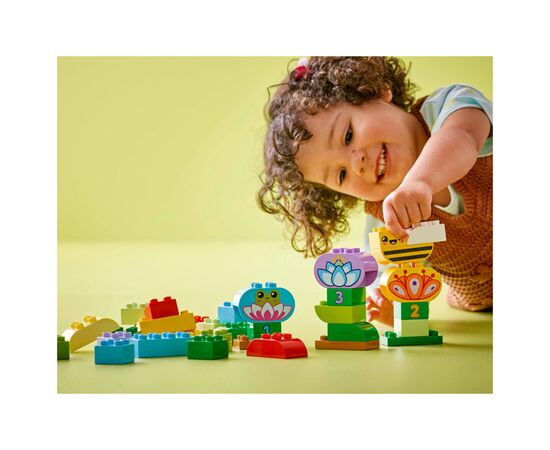 Конструктор LEGO DUPLO Town Творческий сад и цветы (10444-), изображение 7 Конструктор LEGO DUPLO Town Творческий сад и цветы (10444-), изображение 7