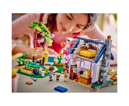 Конструктор LEGO Friends Домик и цветник пчеловодов (42669), изображение 12 Конструктор LEGO Friends Домик и цветник пчеловодов (42669), изображение 12