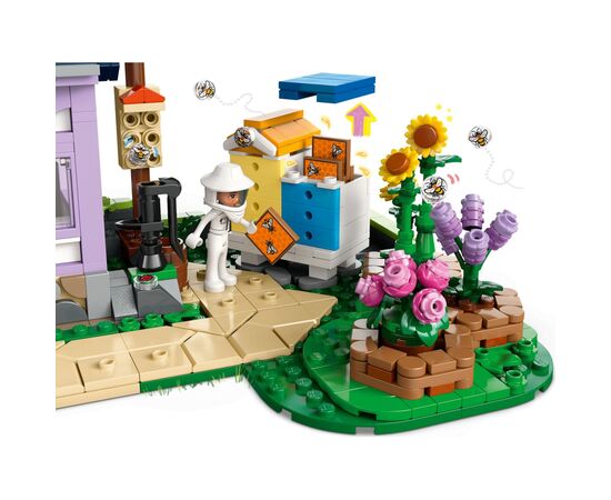 Конструктор LEGO Friends Домик и цветник пчеловодов (42669), изображение 4 Конструктор LEGO Friends Домик и цветник пчеловодов (42669), изображение 4