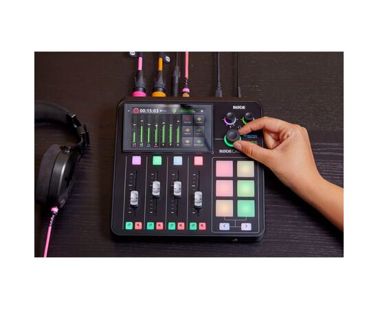 Микшерный пульт Rode Caster Duo (234685), изображение 7 Микшерный пульт Rode Caster Duo (234685), изображение 7