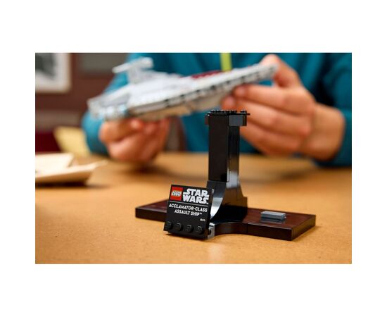 Конструктор LEGO Star Wars Штурмовий корабель класу Аккламатор (75404), зображення 10 Конструктор LEGO Star Wars Штурмовий корабель класу Аккламатор (75404), зображення 10