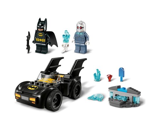 Конструктор LEGO Super Heroes Бэтмен и Бэтмобиль против мистера Фриза (76301), изображение 3 Конструктор LEGO Super Heroes Бэтмен и Бэтмобиль против мистера Фриза (76301), изображение 3