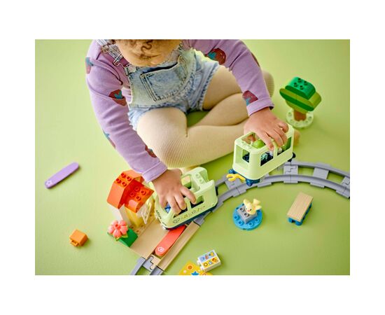 Конструктор LEGO DUPLO Town Интерактивный приключенческий поезд (10427), изображение 10 Конструктор LEGO DUPLO Town Интерактивный приключенческий поезд (10427), изображение 10