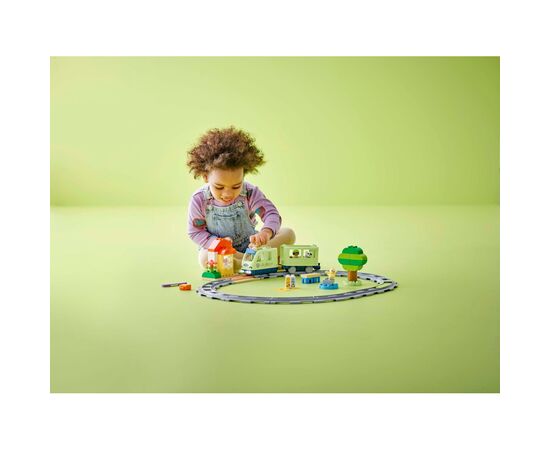 Конструктор LEGO DUPLO Town Интерактивный приключенческий поезд (10427), изображение 9 Конструктор LEGO DUPLO Town Интерактивный приключенческий поезд (10427), изображение 9