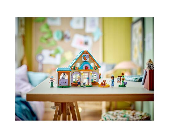 Конструктор LEGO Friends Ветеринарная клиника для лошадей и домашних любимцев (42651), изображение 12 Конструктор LEGO Friends Ветеринарная клиника для лошадей и домашних любимцев (42651), изображение 12