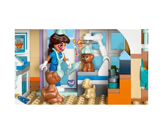 Конструктор LEGO Friends Ветеринарная клиника для лошадей и домашних любимцев (42651), изображение 6 Конструктор LEGO Friends Ветеринарная клиника для лошадей и домашних любимцев (42651), изображение 6