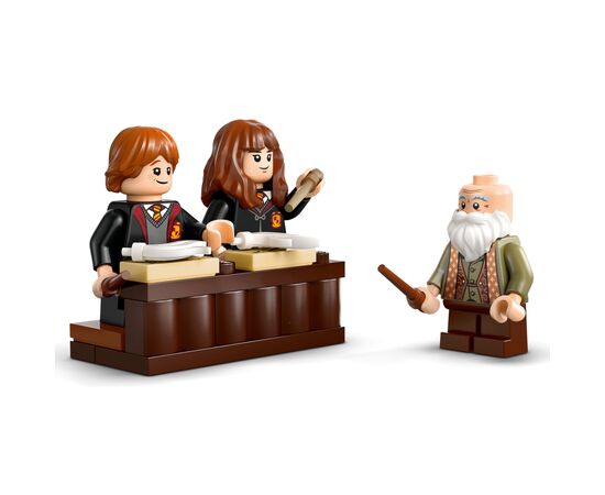 Конструктор LEGO Harry Potter Замок Гоґвортс: урок чарів (76442), зображення 4 Конструктор LEGO Harry Potter Замок Гоґвортс: урок чарів (76442), зображення 4