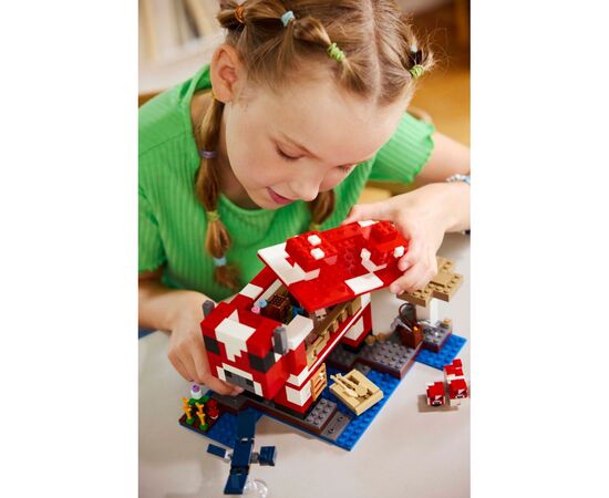 Конструктор LEGO Minecraft Грибной дом (21270), изображение 8 Конструктор LEGO Minecraft Грибной дом (21270), изображение 8