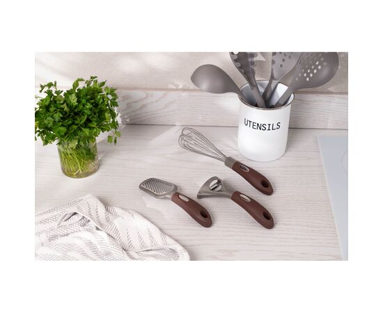 Терка Ardesto Gemini, 21.5см, нержавіюча сталь, пластик, сіро-коричневий (AR2156PG), изображение 2 Терка Ardesto Gemini, 21.5см, нержавіюча сталь, пластик, сіро-коричневий (AR2156PG), изображение 2