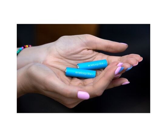 Аккумулятор Panasonic Eneloop Lite AA 950mAh NI-MH * 2 (BK-3LCCE/2BE), изображение 5 Аккумулятор Panasonic Eneloop Lite AA 950mAh NI-MH * 2 (BK-3LCCE/2BE), изображение 5