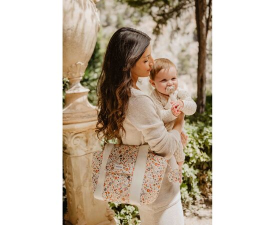 Пустышка Suavinex Wonderland в форме бабочки, 0-6 мес. розовая с рисунком (308775), изображение 5 Пустышка Suavinex Wonderland в форме бабочки, 0-6 мес. розовая с рисунком (308775), изображение 5