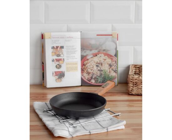 Сковорода Brizoll Optima чавунна з ручкою 200х35 мм (O2035-P), изображение 9 Сковорода Brizoll Optima чавунна з ручкою 200х35 мм (O2035-P), изображение 9