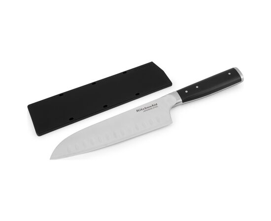 Кухонный нож KitchenAid Coreline Сантоку з захисним чохлом для леза, 18 см (KOG7IKSSOHOBA), изображение 2 Кухонный нож KitchenAid Coreline Сантоку з захисним чохлом для леза, 18 см (KOG7IKSSOHOBA), изображение 2