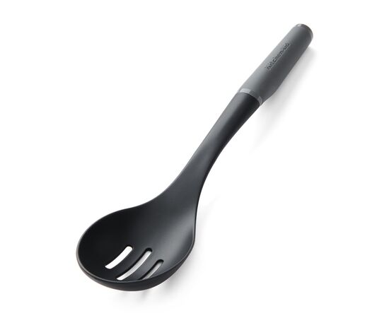 Ложка кухарська KitchenAid Coreline для сервіровки з прорізами, 33,8 см, сіра (KAS004OHCGG), зображення 2 Ложка кухарська KitchenAid Coreline для сервіровки з прорізами, 33,8 см, сіра (KAS004OHCGG), зображення 2