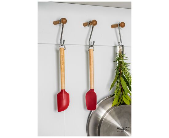 Лопатка кухонная KitchenAid Coreline для тіста, Набір 2 шт, 23,5 см, береза, червоний (KQR750OHERE), изображение 6 Лопатка кухонная KitchenAid Coreline для тіста, Набір 2 шт, 23,5 см, береза, червоний (KQR750OHERE), изображение 6