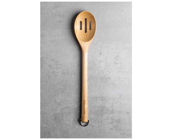Ложка кухарська KitchenAid Coreline для сервіровки з прорізами, 34 см, береза (KQR704OHE), зображення 5 Ложка кухарська KitchenAid Coreline для сервіровки з прорізами, 34 см, береза (KQR704OHE), зображення 5