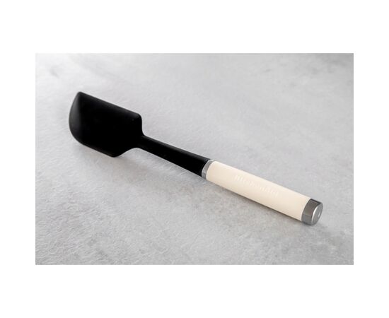 Лопатка кухонная KitchenAid Coreline для тіста, 30 см, кремовий (KAG031OHACE), изображение 4 Лопатка кухонная KitchenAid Coreline для тіста, 30 см, кремовий (KAG031OHACE), изображение 4