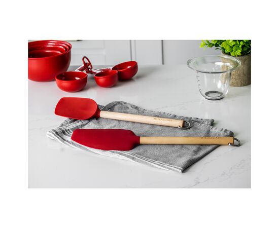 Лопатка кухонная KitchenAid Coreline для тіста, 35,3 см, береза, червоний (KQR732OHERE), изображение 7 Лопатка кухонная KitchenAid Coreline для тіста, 35,3 см, береза, червоний (KQR732OHERE), изображение 7
