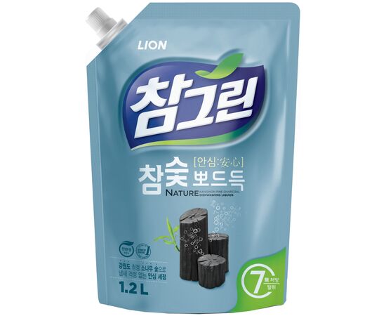 Средство для ручного мытья посуды Lion Chamgreen Древесный уголь запаска 1.2 л (8806325604938)