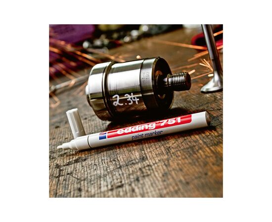 Маркер Edding Paint 1-2 мм круглый красный (e-751/02), изображение 2 Маркер Edding Paint 1-2 мм круглый красный (e-751/02), изображение 2