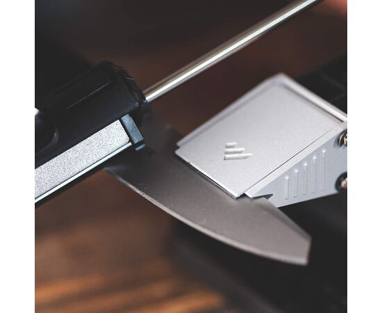 Точило Work Sharp The Precision Adjust Knife Sharpener (WSBCHPAJ-I), зображення 5 Точило Work Sharp The Precision Adjust Knife Sharpener (WSBCHPAJ-I), зображення 5