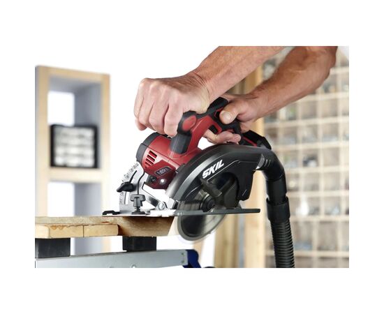 Дисковая пила Skil аккумуляторная щеточная, 3520 CA (SW1E3520CA), изображение 3 Дисковая пила Skil аккумуляторная щеточная, 3520 CA (SW1E3520CA), изображение 3