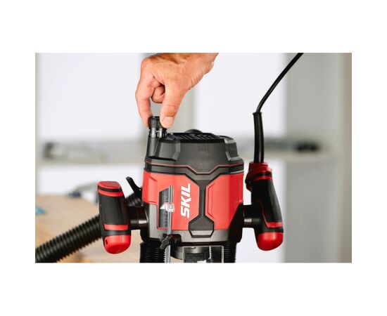 Фрезер Skil 1860 AA (VA1E1860AA), изображение 4 Фрезер Skil 1860 AA (VA1E1860AA), изображение 4