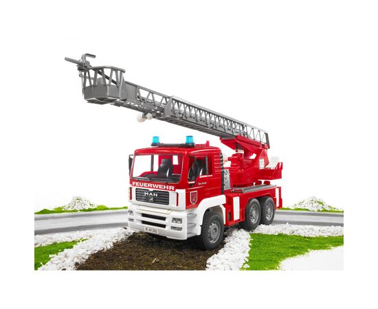Спецтехника Bruder Пожарный грузовик с лестницей М1:16 (02771), изображение 8 Спецтехника Bruder Пожарный грузовик с лестницей М1:16 (02771), изображение 8