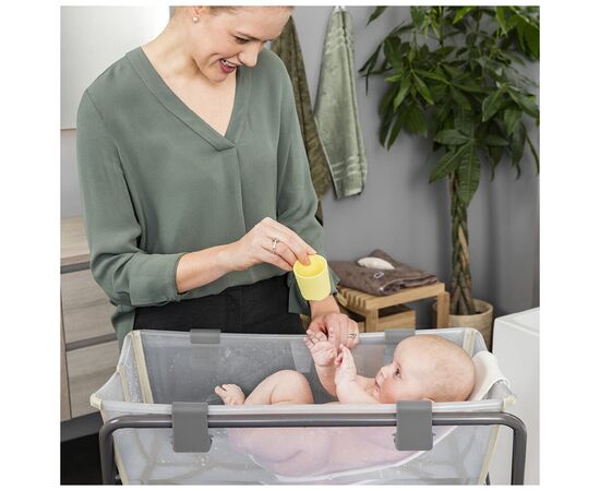 Ванночка Stokke Flexi Bath, бежевий (Sandy Beige) (7040355319122) (531912), изображение 5 Ванночка Stokke Flexi Bath, бежевий (Sandy Beige) (7040355319122) (531912), изображение 5