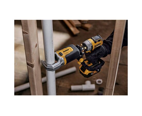 Насадка DeWALT насадка-ножницы для резки труб PVC/PEX, диаметр до 50 мм (DT20560), изображение 8 Насадка DeWALT насадка-ножницы для резки труб PVC/PEX, диаметр до 50 мм (DT20560), изображение 8