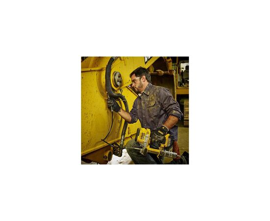 Шприц для смазки DeWALT 18В XR Li-lon, 147.87 мл/мин, 3.63 кг, (без АКБ та ЗП) (DCGG571NK), изображение 2 Шприц для смазки DeWALT 18В XR Li-lon, 147.87 мл/мин, 3.63 кг, (без АКБ та ЗП) (DCGG571NK), изображение 2