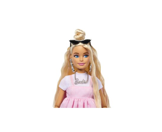 Кукла Barbie Deluxe style Barbiecore Модница в платье Baby doll (HYV27), изображение 2 Кукла Barbie Deluxe style Barbiecore Модница в платье Baby doll (HYV27), изображение 2