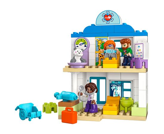 Конструктор LEGO DUPLO Town Впервые: визит к врачу (10449), изображение 2 Конструктор LEGO DUPLO Town Впервые: визит к врачу (10449), изображение 2