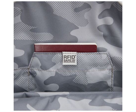 Рюкзак туристический Pacsafe Go 15L чорний (35110130), изображение 5 Рюкзак туристический Pacsafe Go 15L чорний (35110130), изображение 5