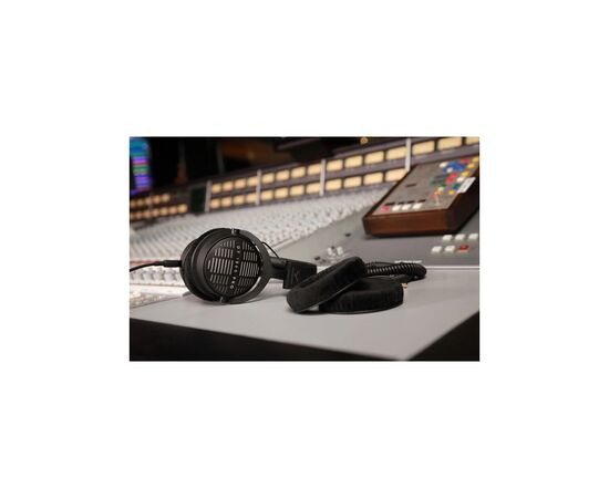Наушники Beyerdynamic DT 1990 Pro MK II Black (531070), изображение 4 Наушники Beyerdynamic DT 1990 Pro MK II Black (531070), изображение 4