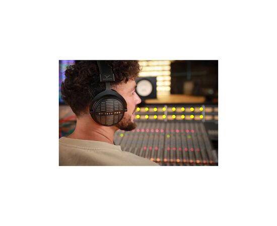 Наушники Beyerdynamic DT 1990 Pro MK II Black (531070), изображение 9 Наушники Beyerdynamic DT 1990 Pro MK II Black (531070), изображение 9