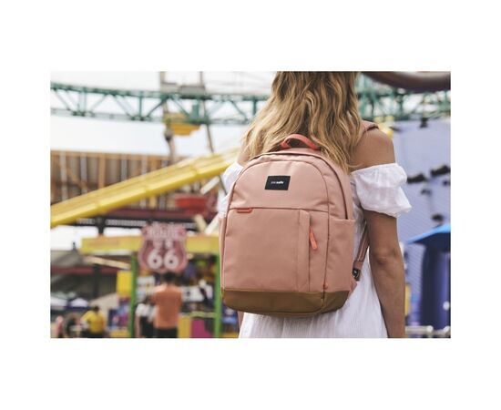 Рюкзак туристический Pacsafe Go 15L рожевий (35110340), изображение 10 Рюкзак туристический Pacsafe Go 15L рожевий (35110340), изображение 10
