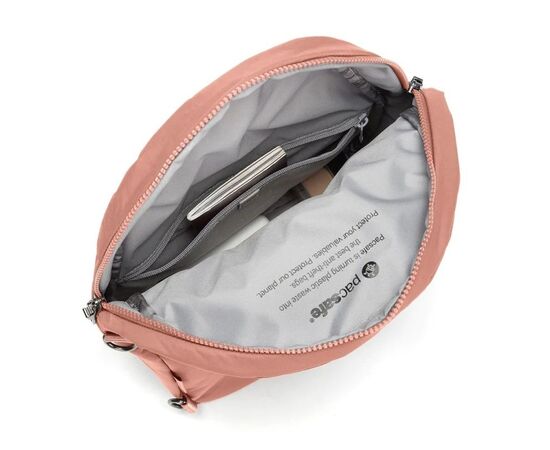 Рюкзак туристический Pacsafe CX convertible backpack рожевий (20410340), изображение 6 Рюкзак туристический Pacsafe CX convertible backpack рожевий (20410340), изображение 6