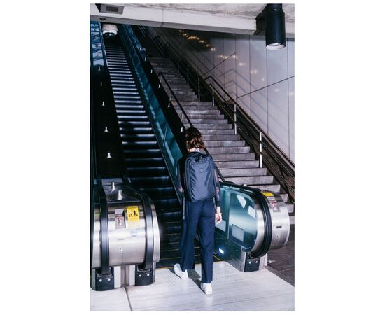 Рюкзак туристический Osprey Aoede Briefpack 22 black - O/S - чорний (009.3442), изображение 12 Рюкзак туристический Osprey Aoede Briefpack 22 black - O/S - чорний (009.3442), изображение 12