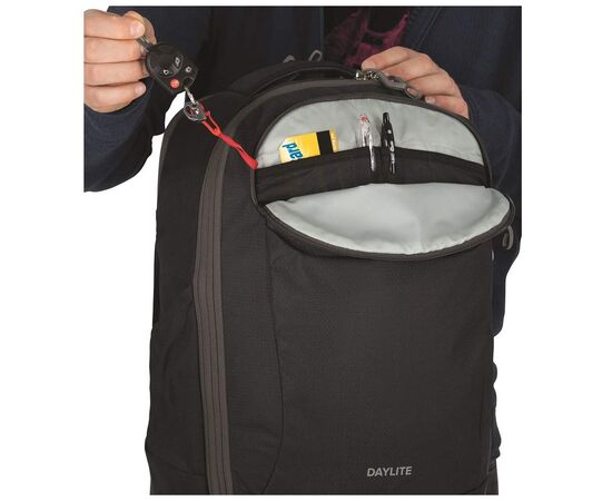 Рюкзак туристический Osprey Daylite Expandable Travel Pack 26+6 (2024) green canopy/green creek - O/S - зелений (009.3441), изображение 12 Рюкзак туристический Osprey Daylite Expandable Travel Pack 26+6 (2024) green canopy/green creek - O/S - зелений (009.3441), изображение 12