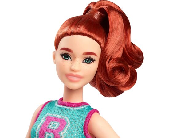 Кукла Barbie Модница спортивный шик (HYT90), изображение 3 Кукла Barbie Модница спортивный шик (HYT90), изображение 3