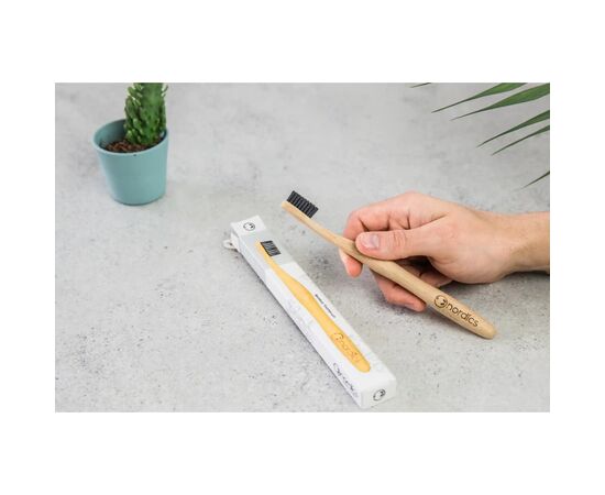 Зубная щетка Nordics Бамбуковая Черная щетина (3800500324012), изображение 2