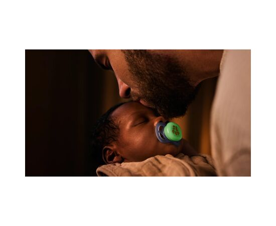 Пустышка Philips AVENT Ultra Air Light, 0+мес 2 шт (SCF075/08), изображение 5 Пустышка Philips AVENT Ultra Air Light, 0+мес 2 шт (SCF075/08), изображение 5