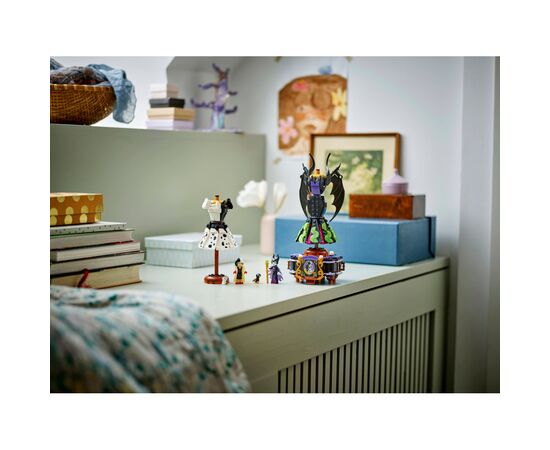 Конструктор LEGO Disney Classic Платья Малефисенты и Лютеллы де Виль (43262), изображение 9 Конструктор LEGO Disney Classic Платья Малефисенты и Лютеллы де Виль (43262), изображение 9
